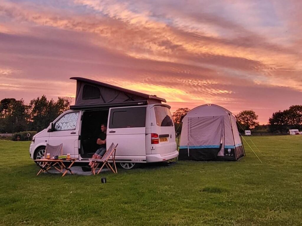 campervan-tent-sunset